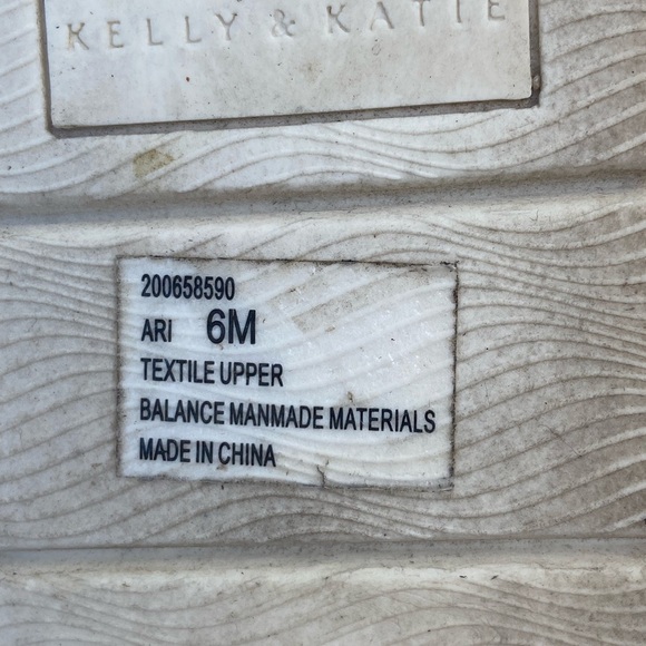 Kelly & Katie Ari Stretch Woven Upper Slide Sandal in Dune - Picture 7 of 8